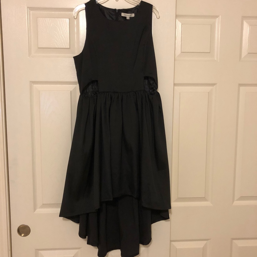 NWT Francesca's black high-low dress - Picture 3 of 7